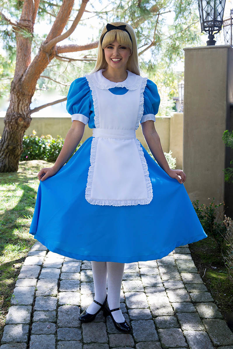 Affordable alice party character for kids in las vegas